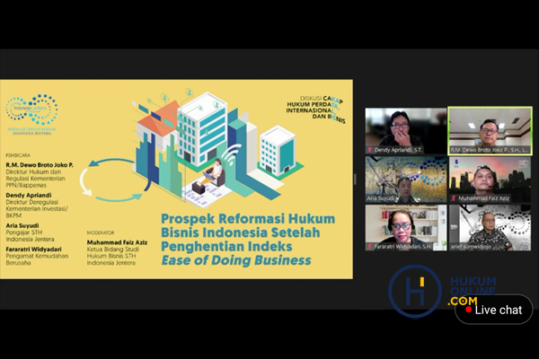Webinar bertema Prospek Reformasi Hukum Bisnis Indonesia Setelah Penghentian Indeks Ease of Doing Business, yang diselenggarakan oleh STHI Jentera, Selasa (2/11).