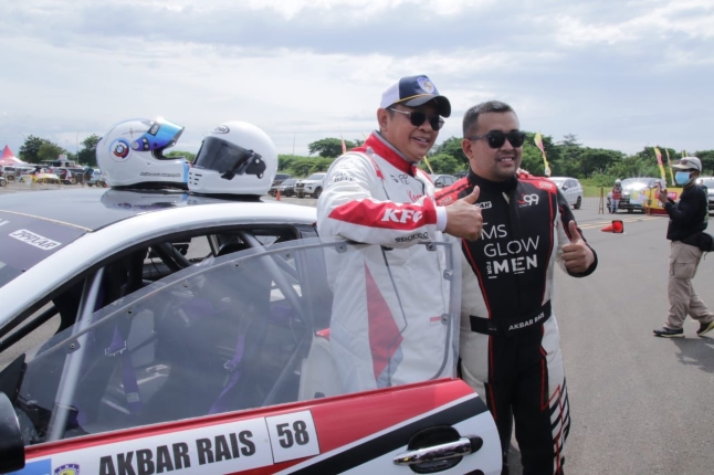 Ketua MPR Bambang Soesatyo ikuti Kejurnas Sprint Rally 2021. Foto: Istimewa.