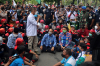 Anies Temui Massa Demo Buruh di Depan Balai Kota DKI 3.jpg