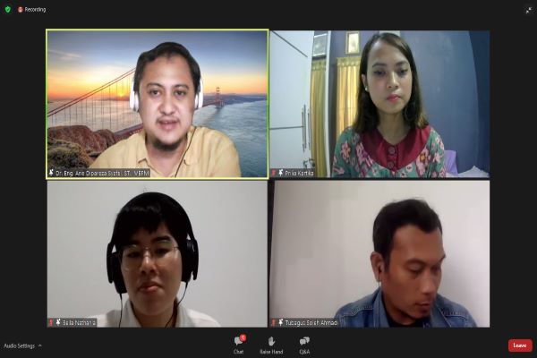 Narasumber dalam diskusi daring tentang pelaksanaan putusan pencemaran udara Jakarta, Senin (30/11/2021). Foto: ADY 