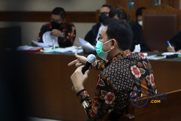 Azis Syamsuddin Bantah Terima Uang Urus Anggaran Lampung Tengah
