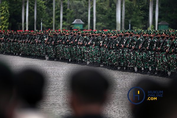 Jendral Dudung Gelar Apel Pasukan TNI AD Sejabodetabek 2.jpg