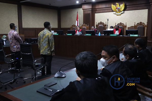 Sidang Vonis Pejabat Dirjen Pajak Kemenkeu 4.jpg