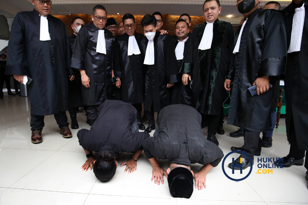 2 Tedakwa Unlawful Killing Anggota Laskar FPI Divonis Bebas 2.jpg