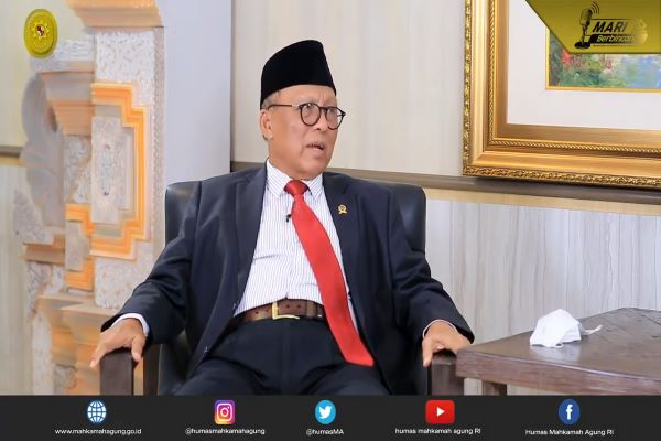 Ketua Kamar TUN MA Prof Supandi dalam Episode ke-6 MARI Berbincang, Selasa (15/3/2022). Foto: Youtube MA 