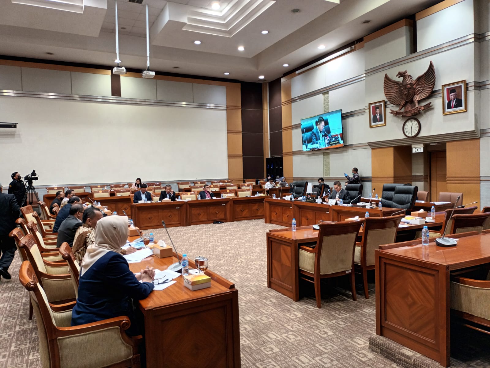Peradi dalam Rapat Dengar Pendapat Umum (RDPU) di Komisi III DPR RI. Foto: istimewa.