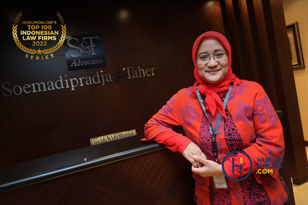 Retno Muljosantoso: Atur Waktu dan Bentuk Tim Kuat, Kunci Sukses Advokat Perempuan