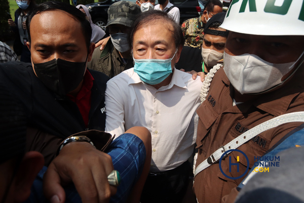 Tersangka Kasus Korupsi 78 Triliun Surya Darmadi Ditahan Kejagung Setibanya di Indonesia 1.jpg
