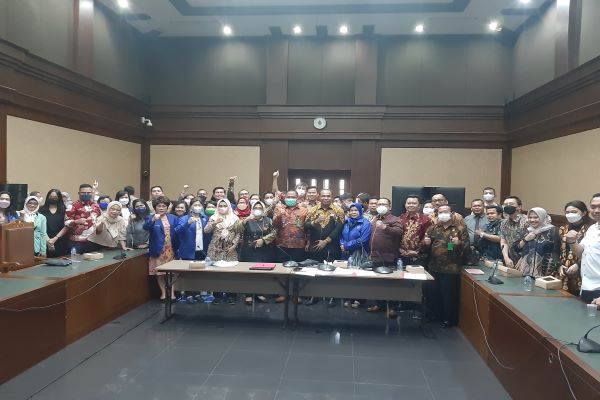 Peserta rapat koordinasi Mediator Hakim dan Nonhakim Pengadilan Negeri (PN) Jakarta Pusat, Jumat (12/8/2022). Foto: NEE