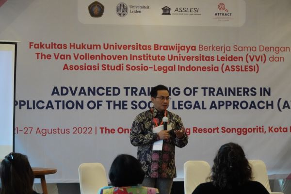 Koordinator ATTRACT Fachrizal Afandi saat pelatihan tingkat lanjut penelitian dan pembelajaran sosio-legal, Jumat (26/8/2022) Foto: Istimewa 