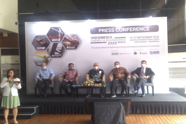 Narasumber dalam acara Pre-event Media Briefing IEE 2022 Series di Jakarta, Rabu (31/8/2022). Foto: ADY 
