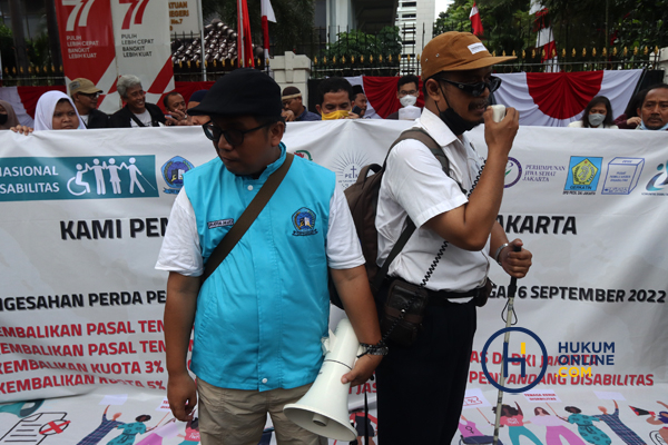 Penyandang Disabilitas Sambangi Kantor Kemendagri Desak Perbaikan Raperda DKI Jakarta 2.jpg