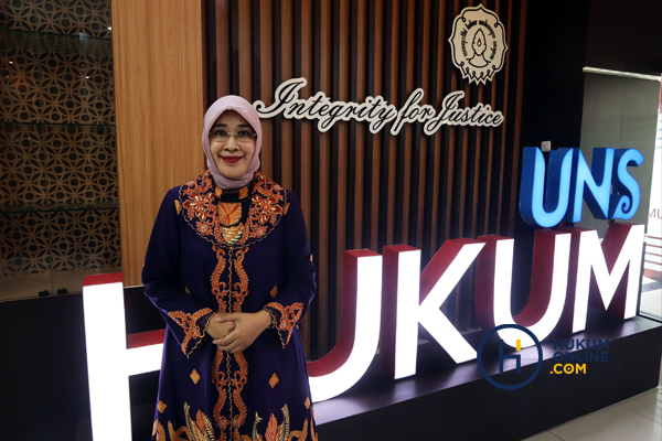 Dekan Fakultas Hukum Universitas Sebelas Maret Surakarta Prof I Gusti Ayu Ketut Rachmi Handayani. Foto: RES