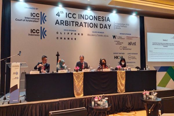 Narasumber dalam acara '4th ICC Indonesia Arbitration Day' di Jakarta, Rabu (14/9/2022). Foto: Istimewa