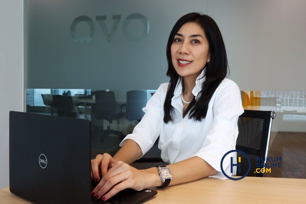 SVP, Legal of Head PT Visionet Internasional atau OVO, Astrid Abina Sihombing. Foto: RES