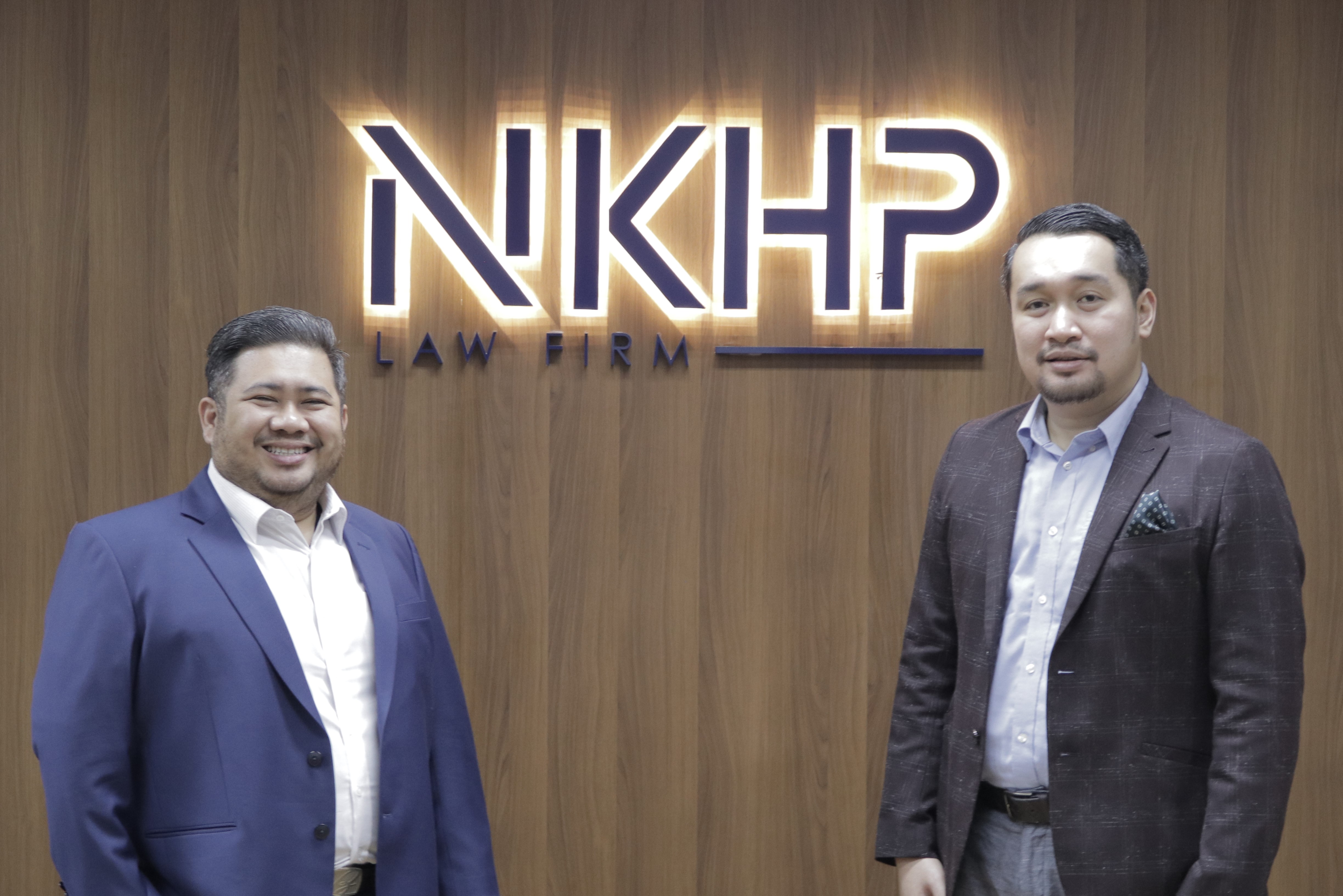 Partner NKHP Law Firm, Jefri Moses dan Kresna Hutauruk. Foto: RES.