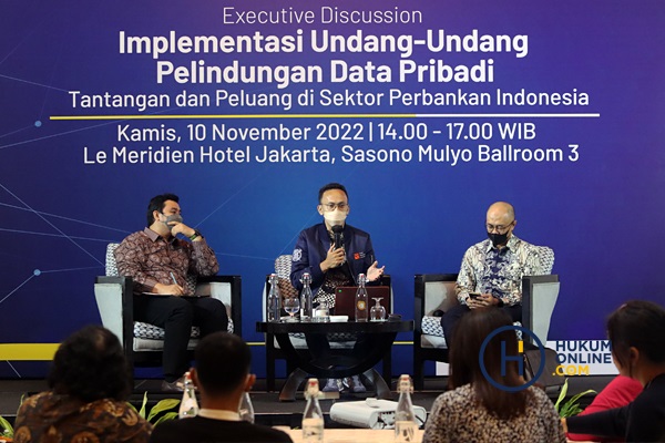 Hukumonline bersama PERBANAS dan FKDKP menggelar executive discussion dengan tema Implementasi UU PDP Tantangan dan Peluang di Sektor Perbankan Indonesia. Foto: RES