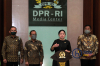 DPR Terima Surpres Penunjukan Calon Panglima TNI 5.jpg