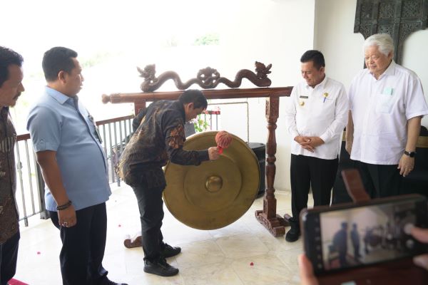 Plt Dirjen Imigrasi Widodo Ekatjahjana saat Peluncuran Multiple Entry Visa di Kepulauan Riau, Senin (28/11/2022). Foto: Humas Ditjen Imigrasi