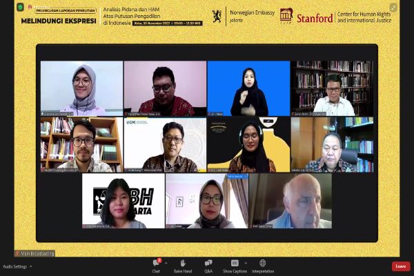 Suasana diskusi peluncuran laporan penelitian yang dilakukan LeIP berjudul 'Melindungi Ekspresi: Analisis Pidana dan HAM atas Putusan Pengadilan di Indonesia', Rabu (30/11/2022). Foto: ADY