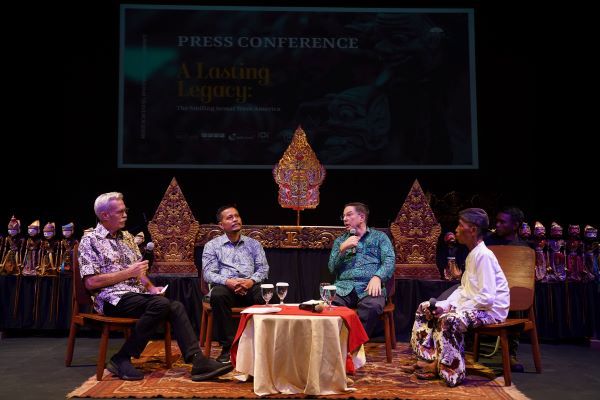 Narasumber diskusi bertajuk 'A Lasting Legacy: Tantangan Preservasi Wayang di Masa Depan', Minggu (4/12/2022) kemarin. Foto: Istimewa 