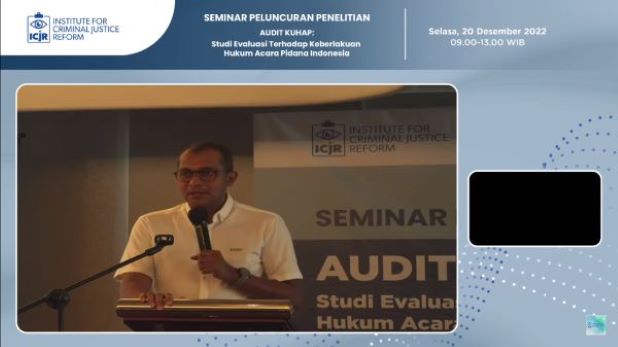 Wakil Menteri Hukum dan HAM Prof Eddy O.S Hiariej dalam diskusi bertema 'Launching dan Roadshow Pembahasan Studi Audit KUHAP: Studi Evaluasi terhadap Keberlakuan Hukum Acara Pidana Indonesia', Selasa (20/12/2022). Foto: ADY 