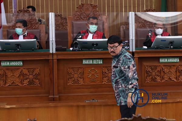 Ferdy Sambo dan Putri Candrawathi Jalani Sidang Lanjutan di PN Selatan 4.jpg