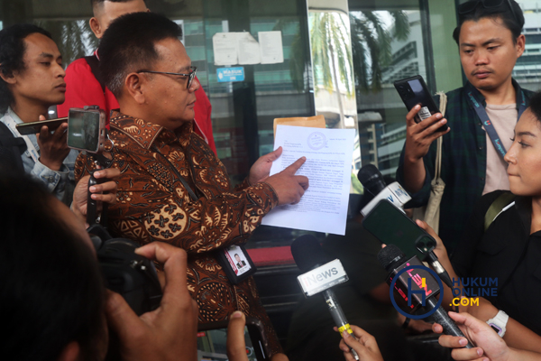 Brigjen Endar Laporkan Firli Bahuri dan Sekjen KPK ke Dewan Pengawas 5.jpg