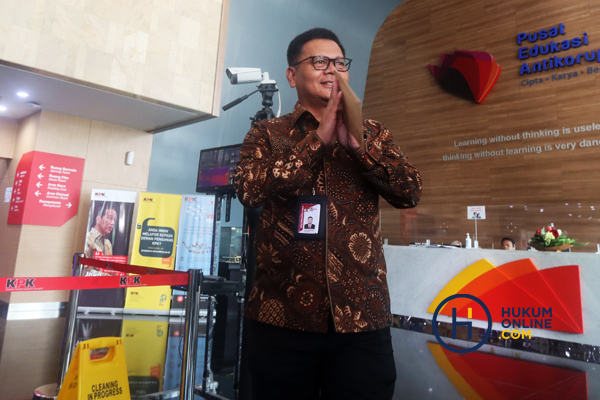 Brigjen Endar Laporkan Firli Bahuri dan Sekjen KPK ke Dewan Pengawas 6.jpg