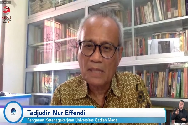 Pengamat Ketenagakerjaan dari Universitas Gajah Mada (UGM) Prof Tadjudin Noer Effendi. Foto: Tangkapan layar youtube