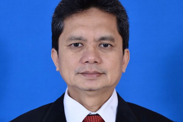 Ketua Sekolah Tinggi Hukum Bandung (STHB) Dr. Asep Suryadi. Foto: Istimewa 