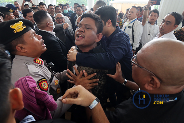 Muscab Pemilihan Ketua DPC Peradi Jaksel Berlangsung Ricuh 3.jpg