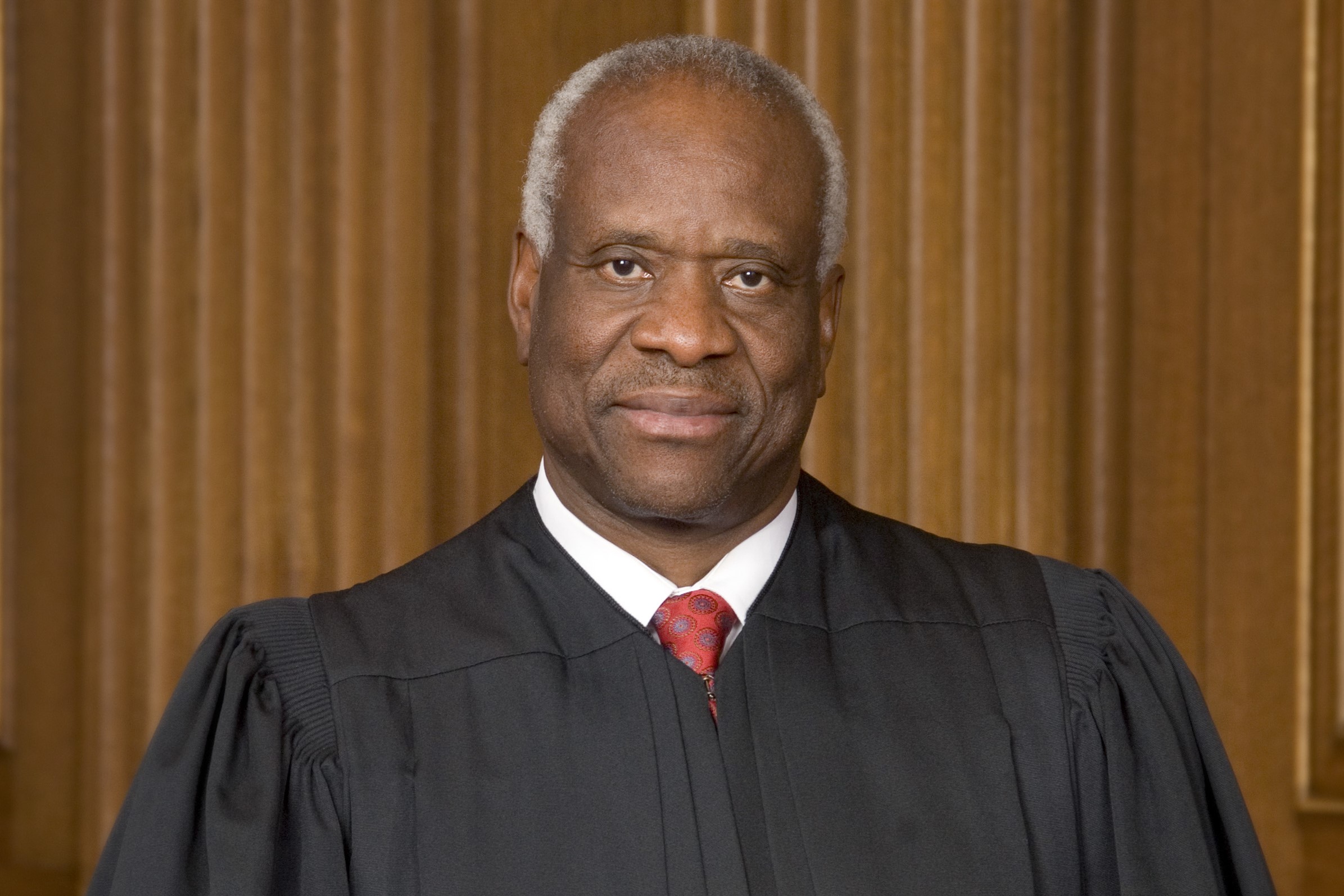 Hakim Agung AS Clarence Thomas. Foto: The Supreme Court of the United States, 2007.  