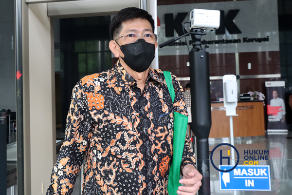 Kepala Kantor Pajak Madya Jakarta Timur (Jaktim)Â WahonoÂ Saputro Diperiksa KPK Terkait Kasus Rafael Alun 2.jpg