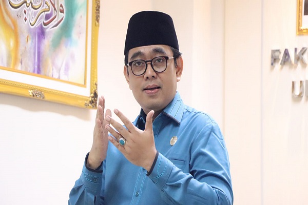 Guru Besar Fakultas Syariah dan Hukum Universitas Islam Negeri Syarif Hidayatullah Prof Ahmad Tholabi Kharlie. Foto: Istimewa