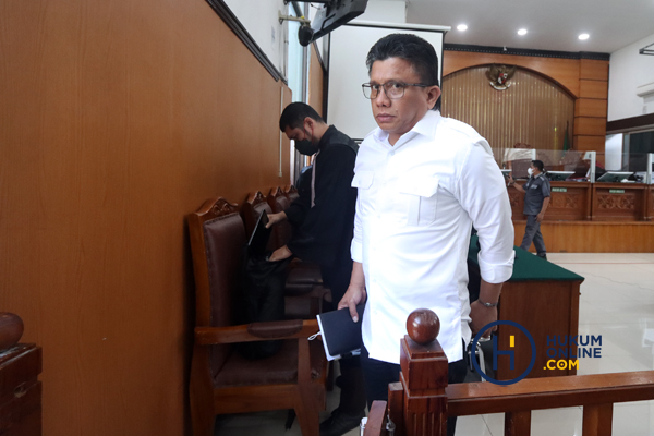 Ferdy Sambo saat menjalani persidangan di Pengadilan Negeri Jakarta Selatan. Foto: RES