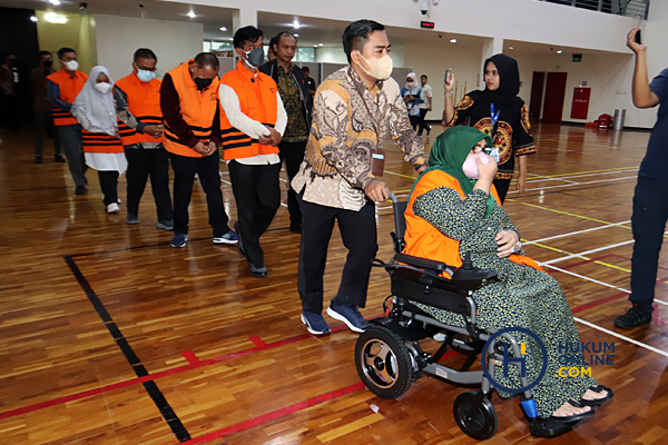 KPK Tahan Enam Tersangka Terakhir Kasus Suap Ketok Palu DPRD Jambi 1.jpg