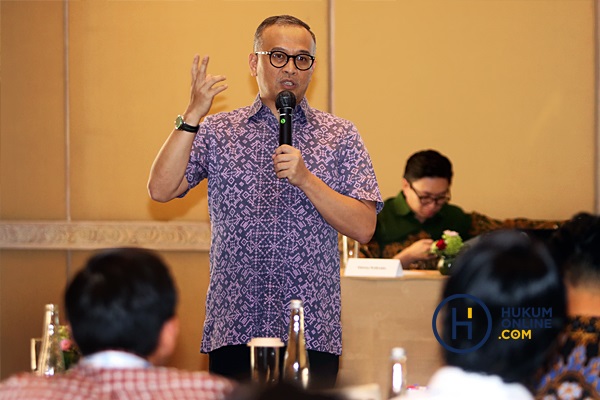 Managing Partner K&K Advocates, Justisiari Perdana Kusumah dalam sesi breakout room In-House Counsel Summit, Jumat (20/10). Foto: RES