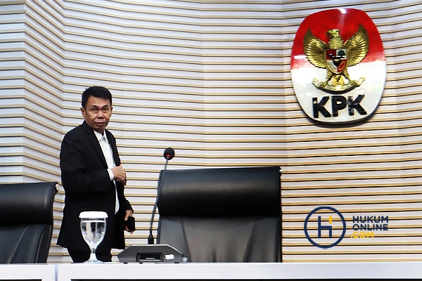 Konpers Nawawi Pomolango Usai Dilantik Sebagai Ketua Sementara KPK 1.jpg
