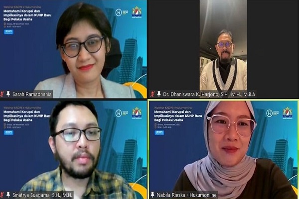  Diskusi daring Kamar Dagang dan Industri (KADIN) Indonesia dan Hukumonline dengan tema Memahami Korupsi dan Implikasinya KUHP Baru bagi Pelaku Usaha, Selasa (28/11/2023). Foto: Tangkapan layar zoom