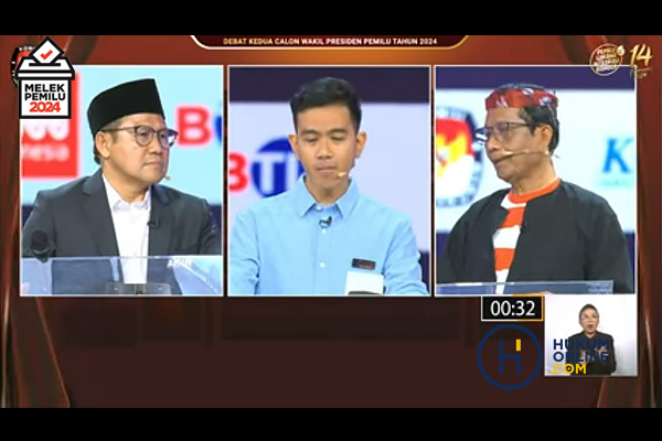 Cawapres Nomor Urut 1, 2, dan 3 saat debat yang digelar KPU, Jumat (22/12/2023) malam. Foto: Tangkapan Layar Youtube