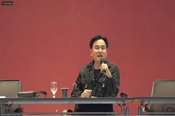 Prof. Yusril Ihza Mahendra memberi Kuliah Umum Hukum Tata Negara bertajuk 'Sengketa Pemilihan Presiden dan Wakil Presiden di Mahkamah Konstitusi' di FHUI, Depok, Kamis (22/2/2024).