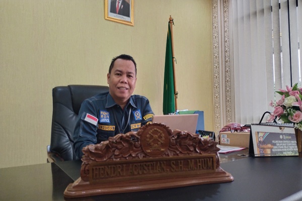 Ketua PN Cikarang, Hendri Agustian. Foto:MJR