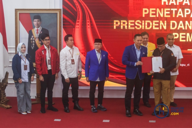 KPU Tetapkan Prabowo dan Gibran Presiden dan Wakil Presiden Terpilih Periode 2024-2029_Hilman Fathurrahman W_24042024_-11.jpg