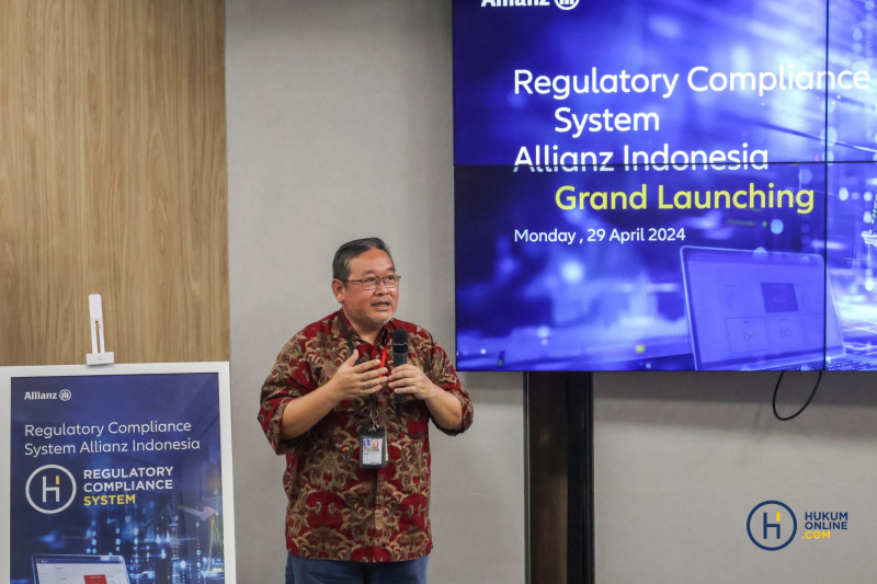 Head of Compliance Allianz Indonesia Januar Jahja saat Grand Launching RCS Allianz, Senin (29/4/2024). Foto: HFW