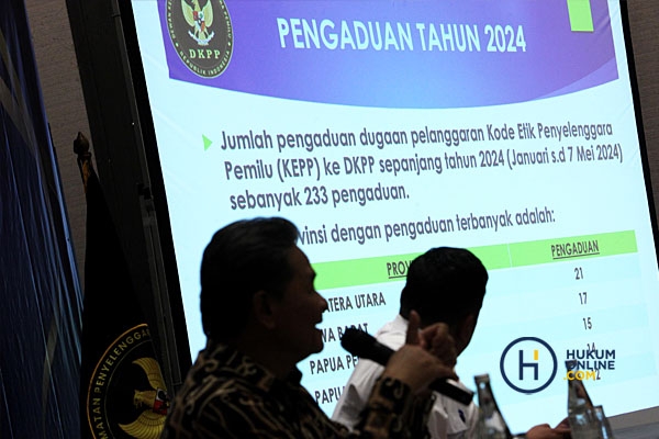 Konpers DKPP Kasus Dugaan Asusila Ketua KPU Hasyim Asy'ari Diprioritaskan 3.jpg