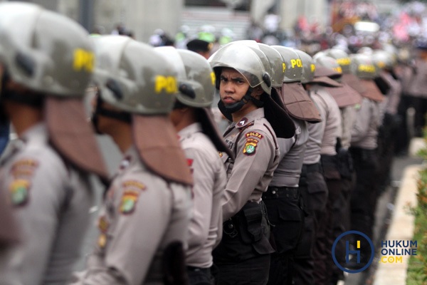 Aparat Kepolisian RI tengah melakukan tugas pengamanan. Foto Ilustrasi: RES