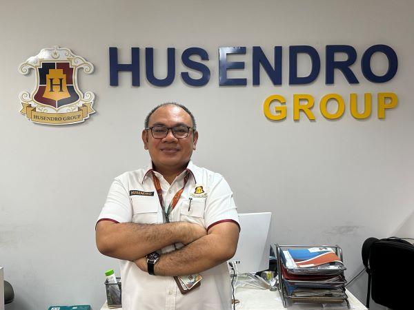 Founder sekaligus Managing Partner Husendro Group, Husendro saat ditemui Tim Hukumonline di kantornya, Selasa (28/5/2024). Foto: FKF