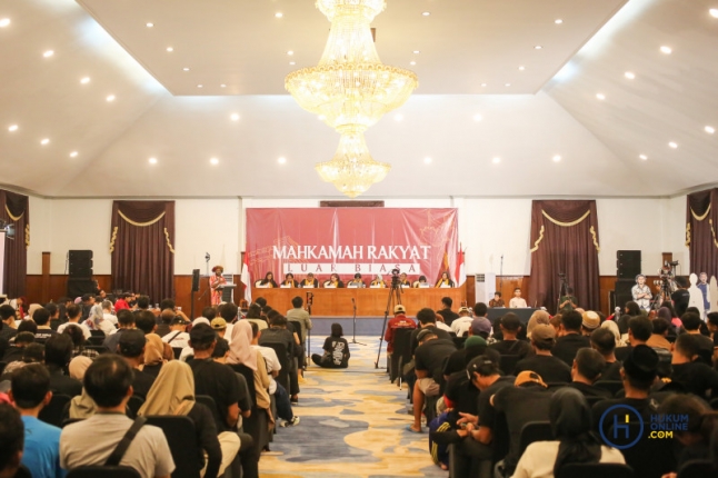 Sidang Mahkamah Rakyat Luar Biasa Adili Sembilan Dosa Presiden Joko Widodo_Hilman Fathurrahman W_25062024-7_1.jpg