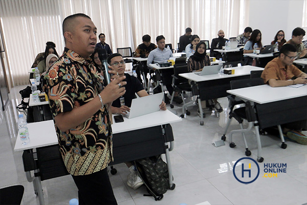 Bimbingan Kerja untuk Fresh Graduate Hukum